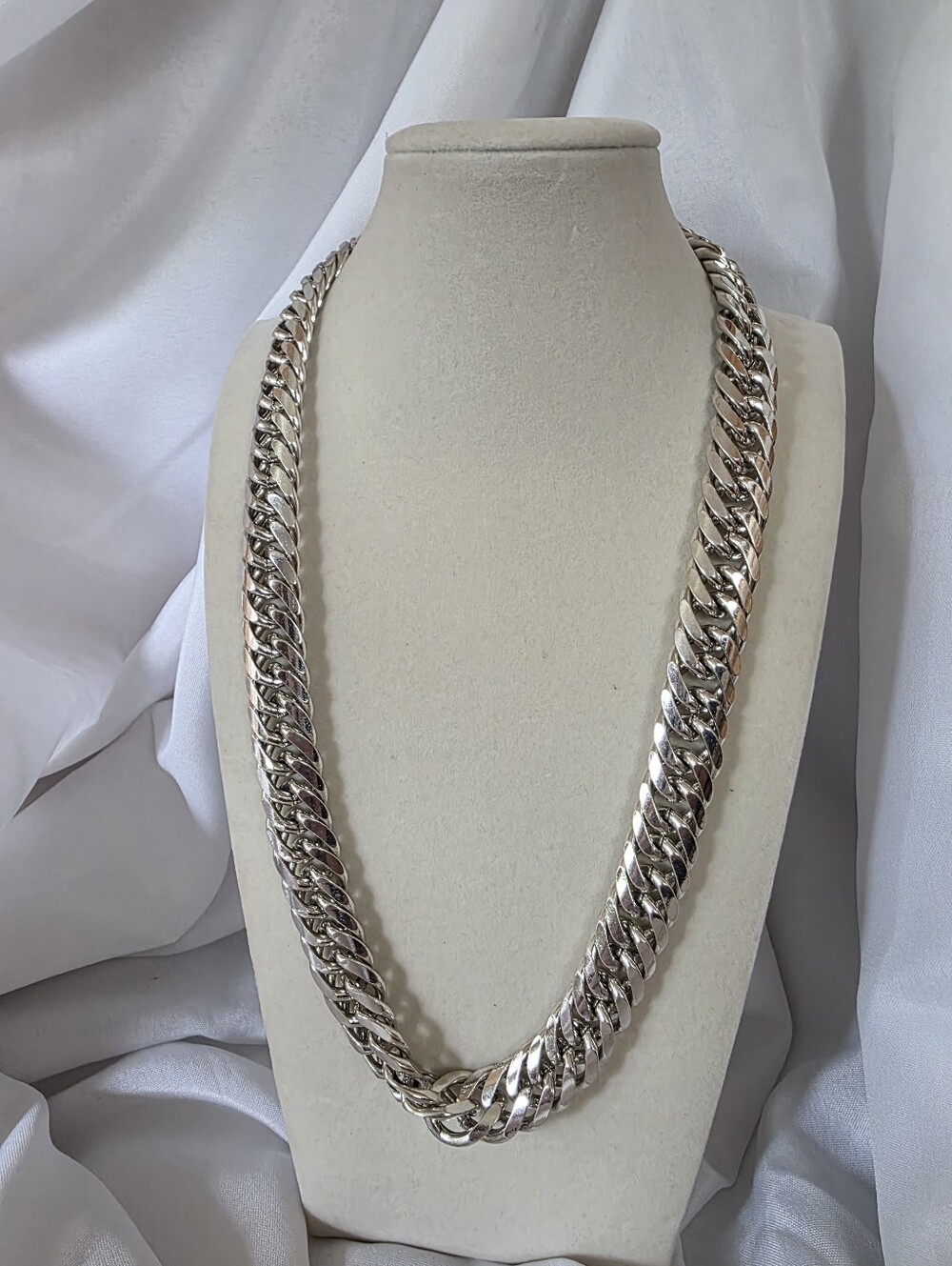 Miami Cuban Link Silver Tone Chain Necklace Toggle Clasp